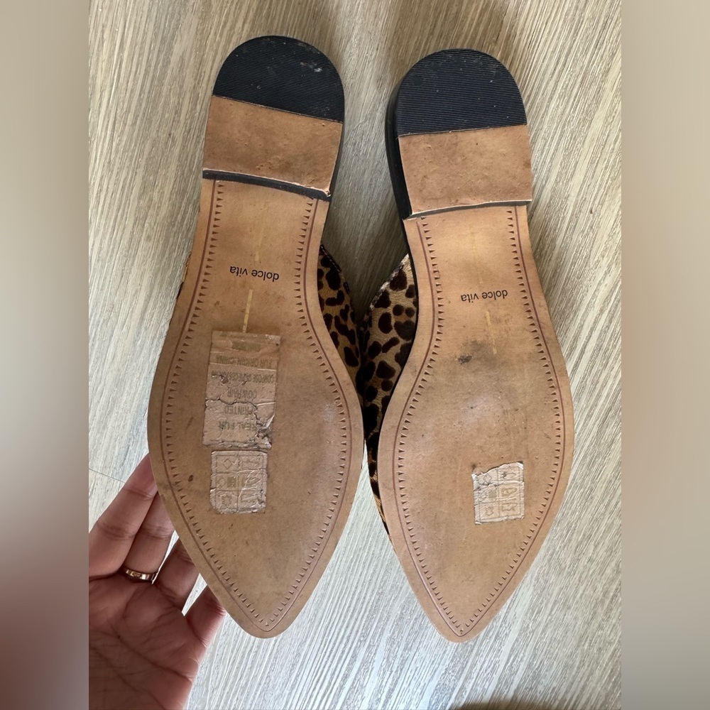 Dolce Vita calf hair leopard printed leather slides US 8.5 - Picture 3 of 3